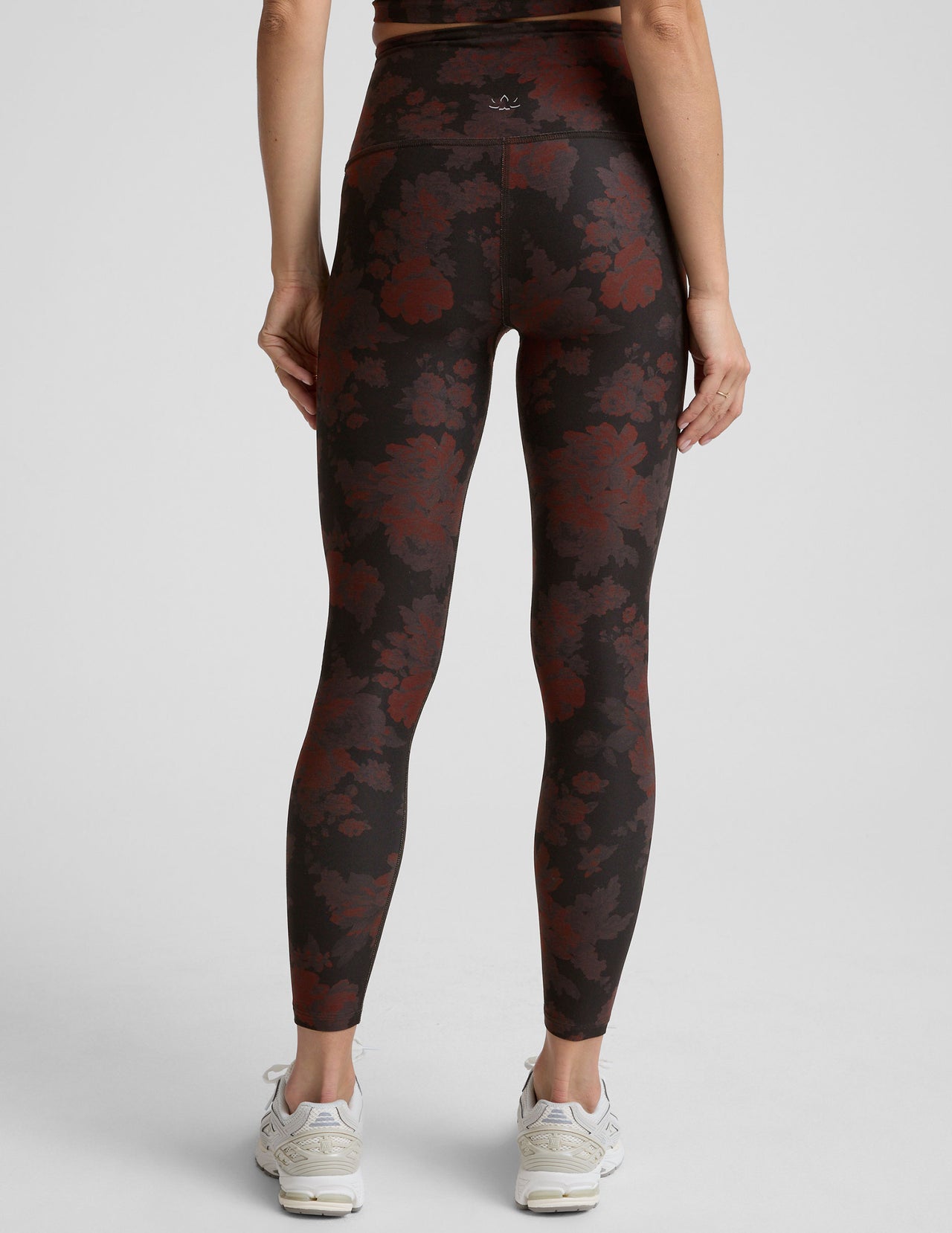 Beyond Yoga | New Romantics SoftMark High Waisted Midi Legging