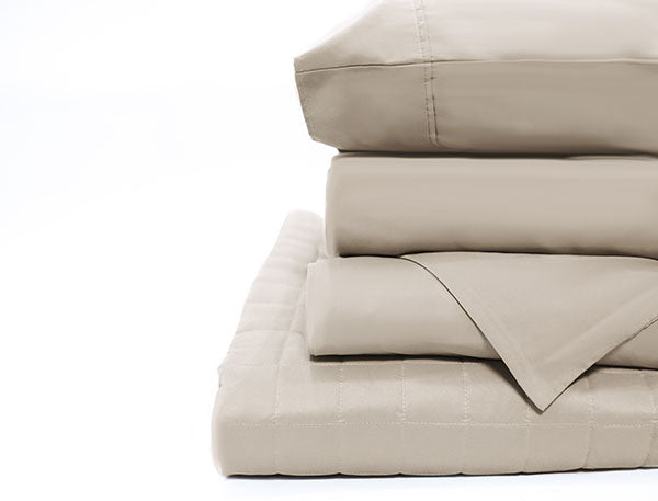 COMPHY | Signature Quilted Blanket Bundle