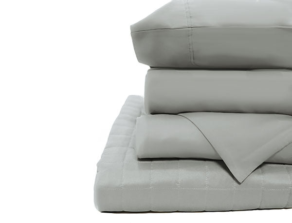COMPHY | Signature Quilted Blanket Bundle