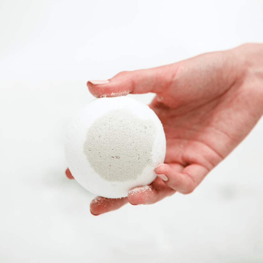 Boreal Fog Rejuvenating Bath Bomb | Bathorium
