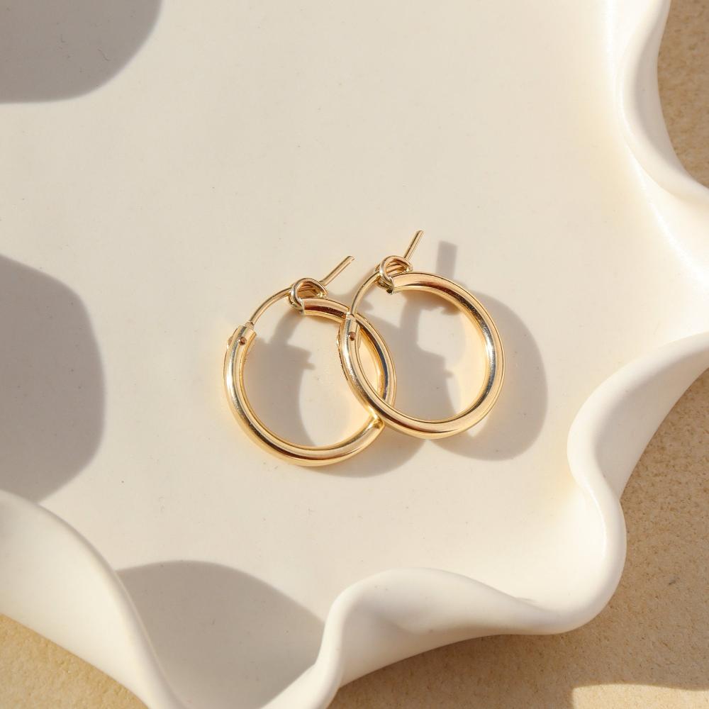 Token Classic Hoops | 14k Gold Fill